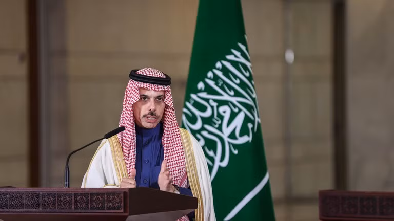 Ngoại trưởng Saudi Arabia Faisal Al Saud.