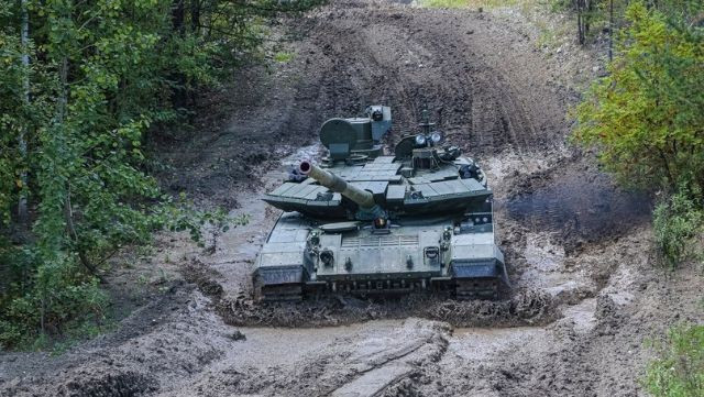 Xe tăng T-90 của Nga tham chiến ở Ukraine.