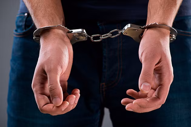 Nga bắt giữ một công dân Kazakhstan do đốt phá các trạm gốc di động.