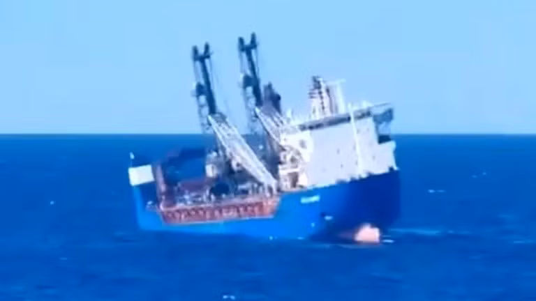 Tàu chở hàng Ursa Major của Nga bị chìm ở Tây Địa Trung Hải, ngày 23/12/2024.
