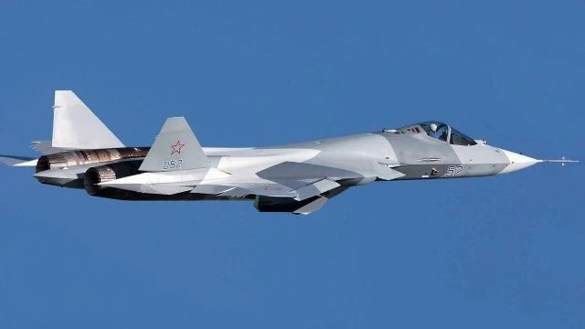 Chiến đấu cơ tàng hình thế hệ thứ năm Su-57 của Nga.