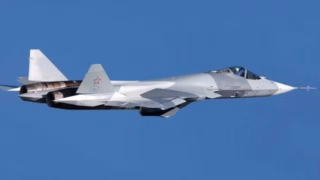 Chiến đấu cơ tàng hình thế hệ thứ năm Su-57 của Nga.