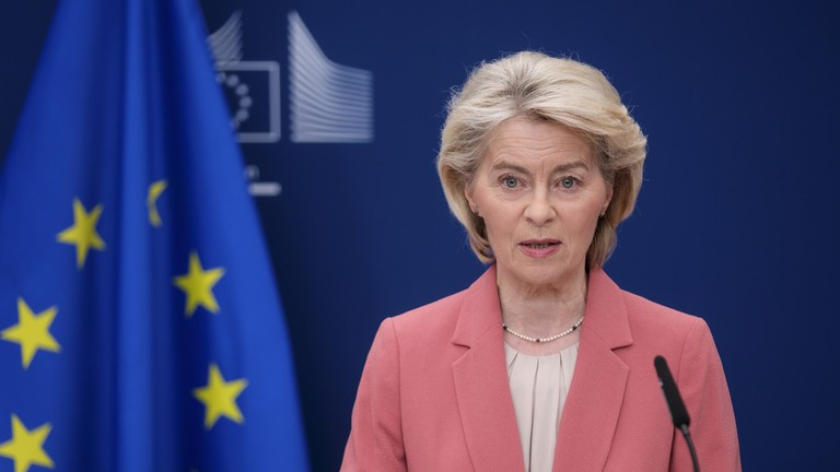 Chủ tịch EC, Ursula von der Leyen.