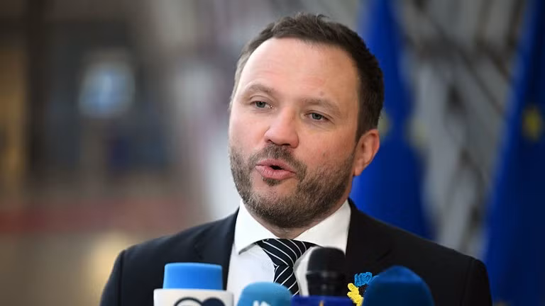 Ngoại trưởng Estonia Margus Tsahkna.