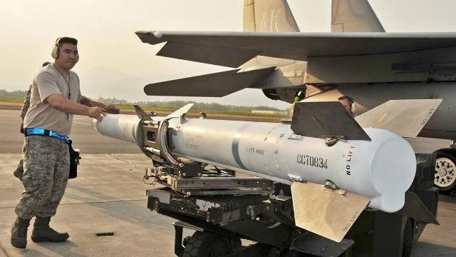 Thổ Nhĩ Kỳ trang bị cho F-16V tên lửa AMRAAM và Sidewinder tiên tiến.