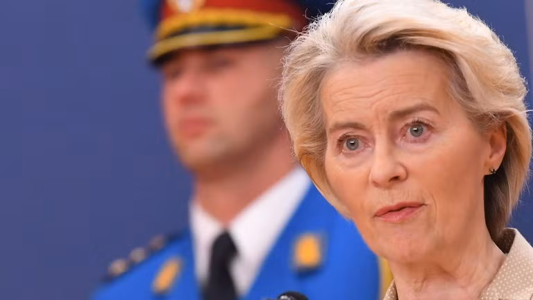 Chủ tịch EC, Ursula von der Leyen.