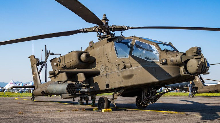 Máy bay trực thăng tấn công AH-64E Apache Guardian của Mỹ.