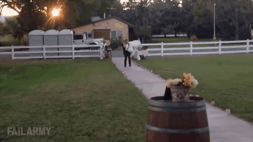 "Dở khóc dở cười” trong đám cưới ảnh 3