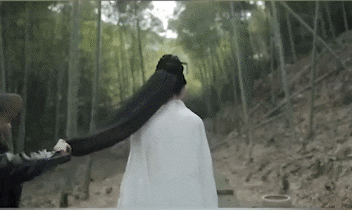 Chỉ là làm cho tóc thêm sinh động thôi mà khó quá. Chỉ là làm cho tóc thêm sinh động thôi mà khó quá.