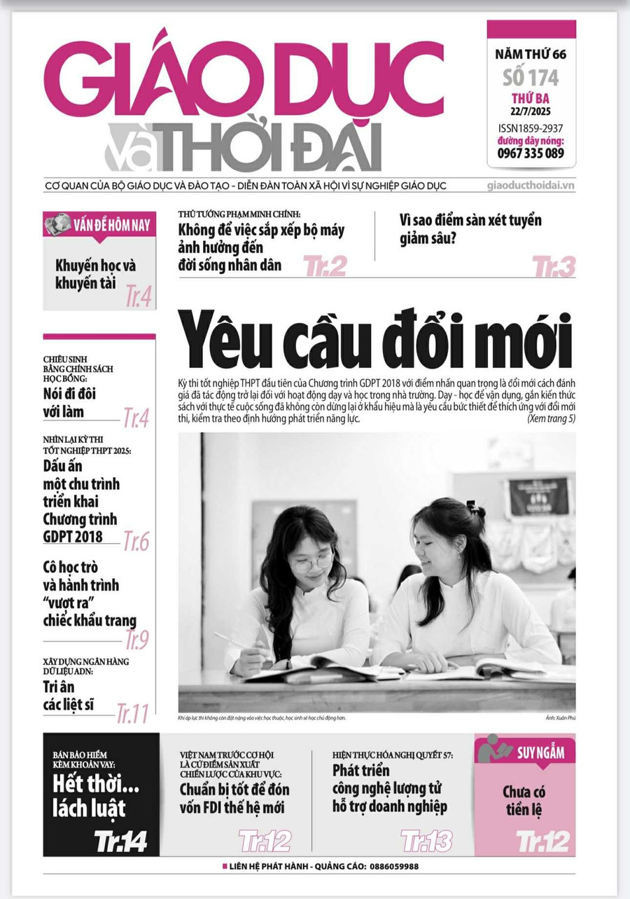 Tin tức báo in 22/7: Vì sao điểm sàn xét tuyển đại học giảm sâu?