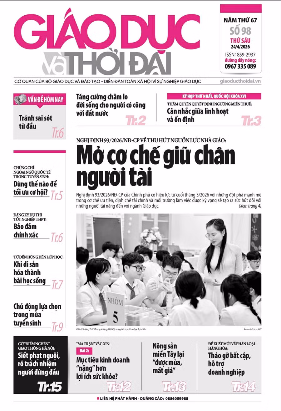 Tin tức báo in 24/4: Mở cơ chế giữ chân người tài