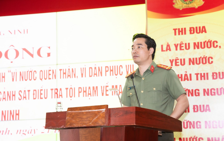 Đại tá Trần Văn Phúc, Giám đốc Công an tỉnh Quảng Ninh phát biểu tại Lễ phát động.