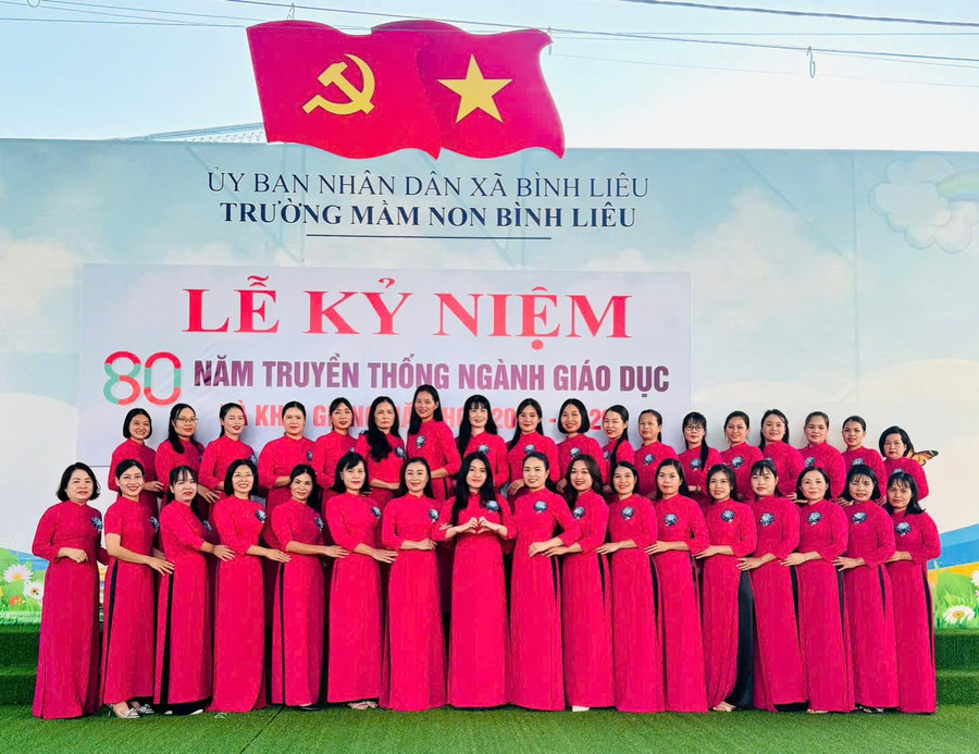 Các cô giáo Trường Mầm non Bình Liêu 1. 547.jpg