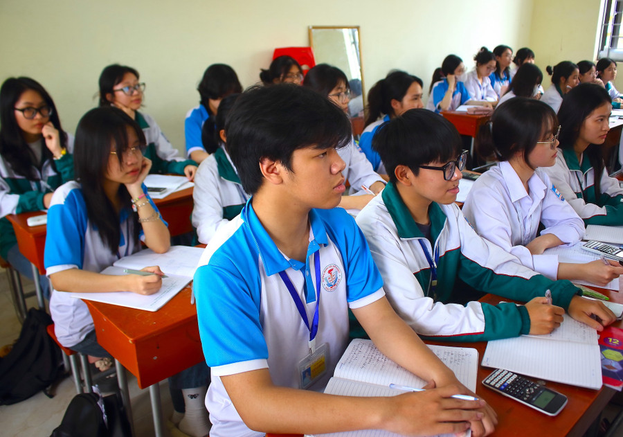 Học sinh Trường THPT Đông Thụy Anh dồn lực cho giai đoạn nước rút.