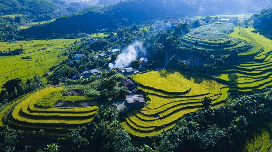 Một góc bản làng ở huyện miền núi Tiên Yên (cũ).