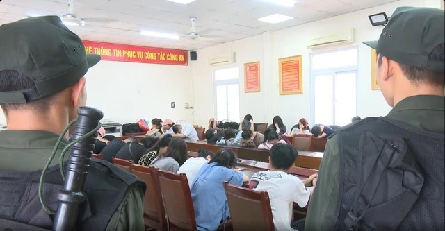 Các nghi phạm bị bắt giữ.