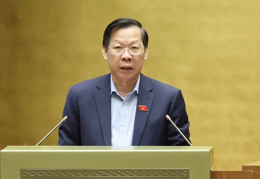 Chủ nhiệm Ủy ban Kinh tế và Tài chính Phan Văn Mãi.