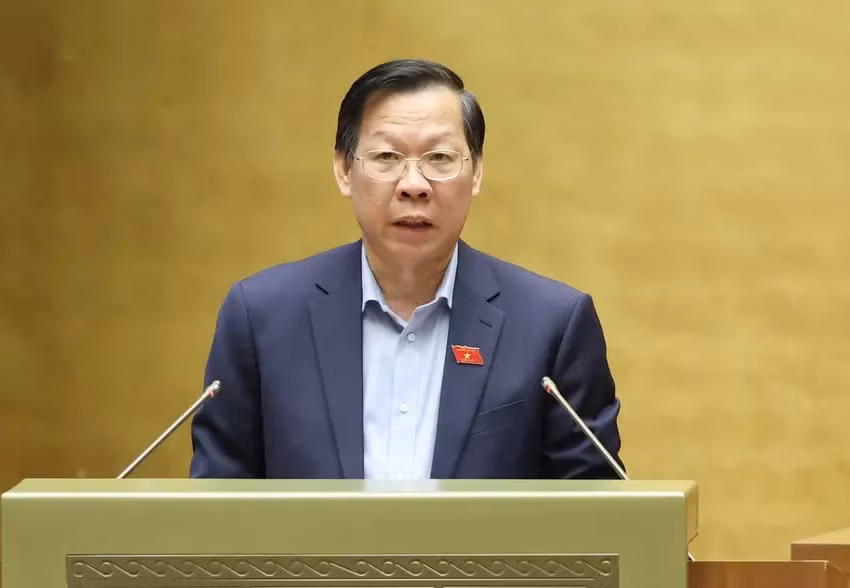 Chủ nhiệm Ủy ban Kinh tế và Tài chính Phan Văn Mãi.