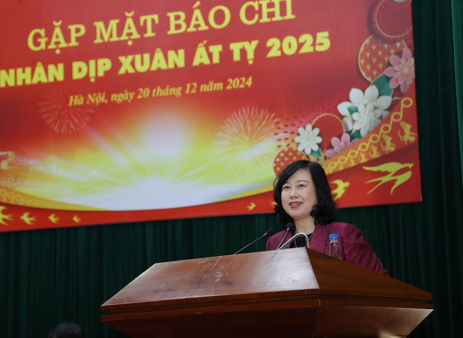 Bộ trưởng Bộ Y tế Đào Hồng Lan. 