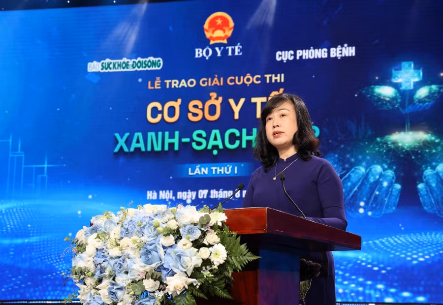 Bộ trưởng Bộ Y tế Đào Hồng Lan.