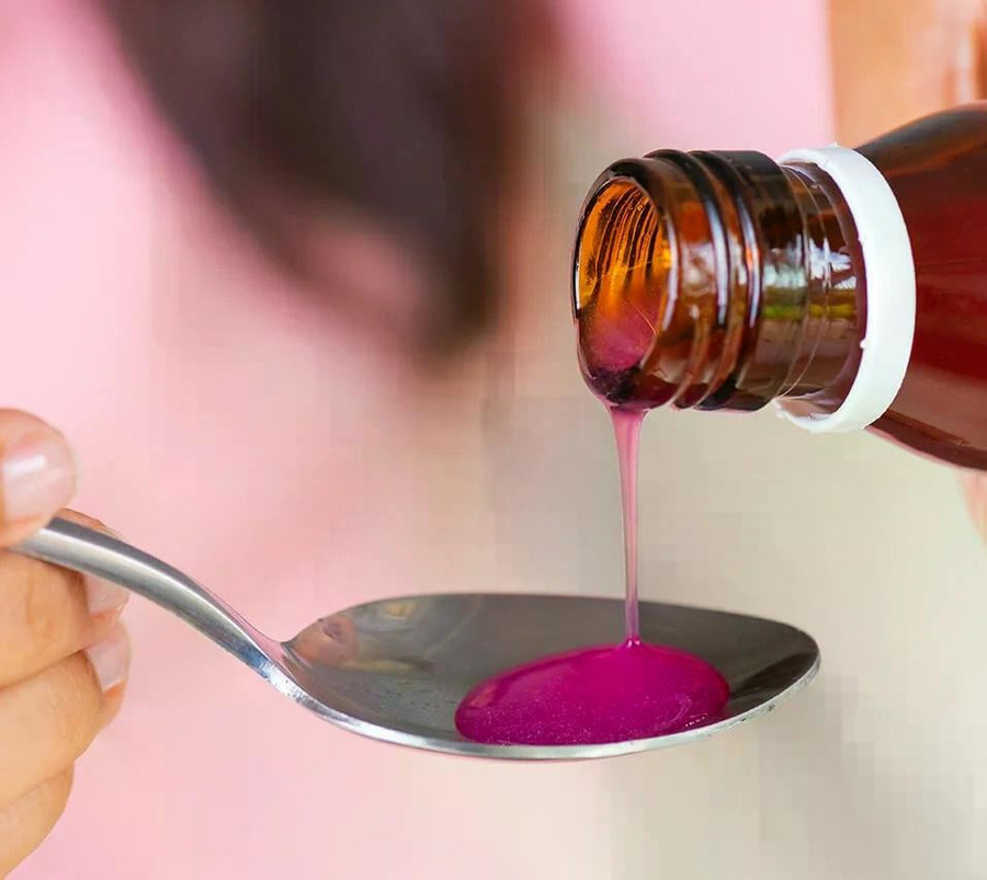 Trên thị trường có nhiều thuốc paracetamol dành cho trẻ em. Ảnh minh họa: Kingdomofbaby