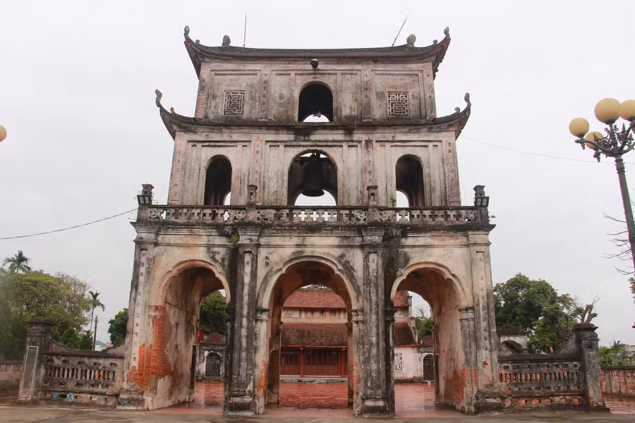 Chùa Nghĩa Xá bắt đầu xây dựng từ năm 1121.