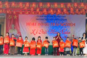 Giáo dục truyền thống dân tộc thông qua hoạt động ngoại khóa Tết Bính Ngọ 2026