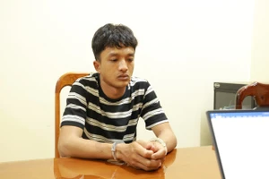 Nghi phạm Toàn bị bắt giữ. Ảnh: Trần Khôi