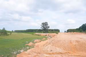 Dự án đường Hùng Vương đi qua huyện Triệu Phong sau nhiều năm rơi vào cảnh "đắp chiếu".