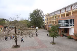 Cơ sở vật chất Trường TH&THCS Bùi Dục Tài được đầu tư xây dựng khang trang, đồng bộ.