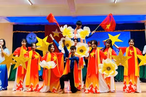 Hội thi Văn hóa học đường của ngành GD&ĐT Quảng Trị thu hút hơn 1.400 diễn viên tham gia.