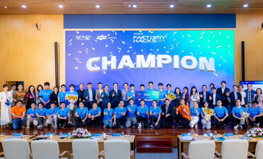 Thí sinh tham gia chung kết Denso Hackathon năm 2024. 