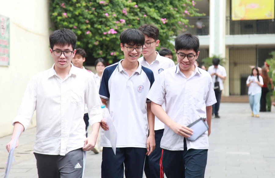 Thí sinh Hà Nội thi trong kỳ thi vào lớp 10 năm 2025. Ảnh: Vân Anh.