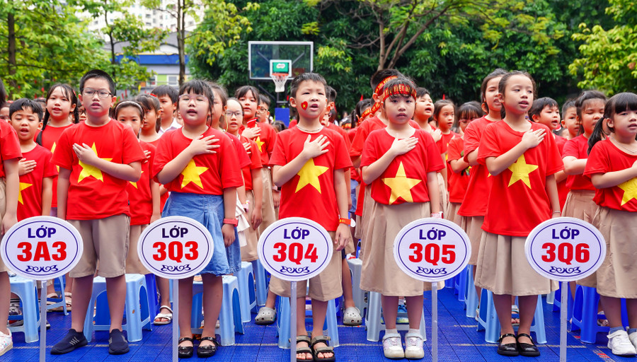1-9906.jpg