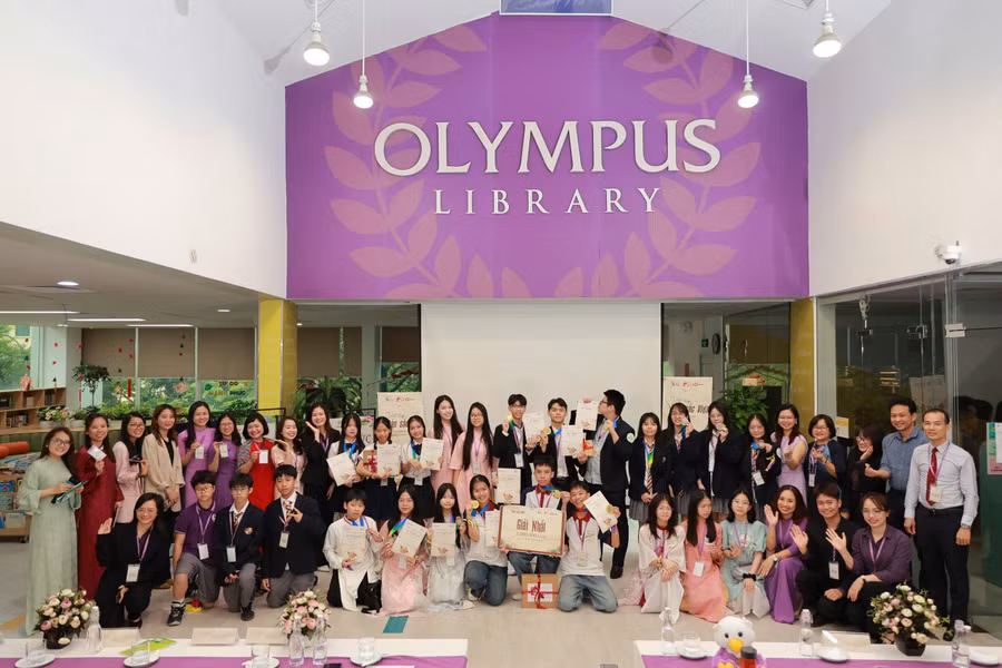 Học sinh tham gia cuộc thi “Viết tiếp Bản sắc Việt 2026”.