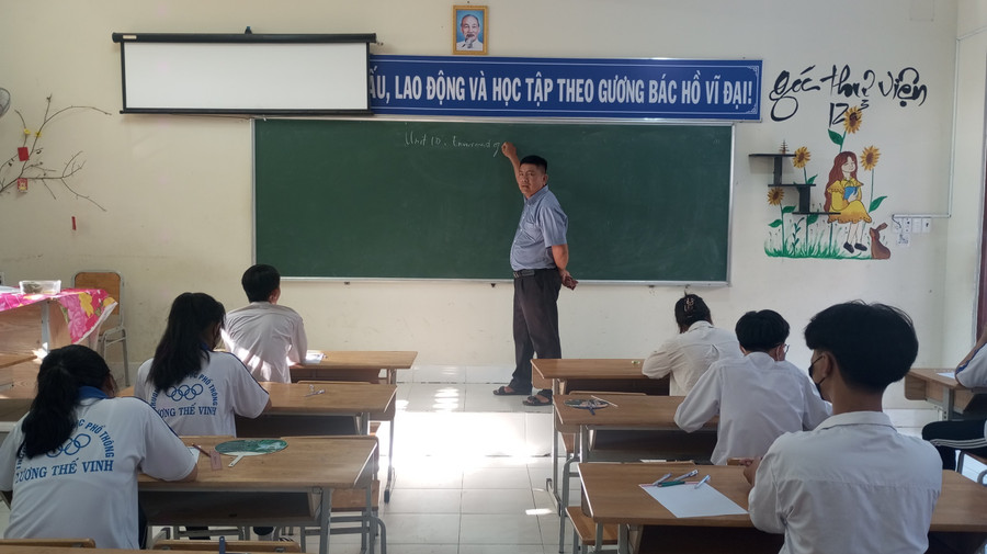 Giờ học tại Trường THPT Lương Thế Vinh (Bến Tre).