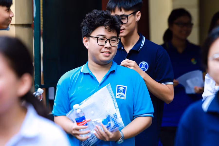 Học sinh Hà Nội tham gia kỳ thi vào lớp 10.