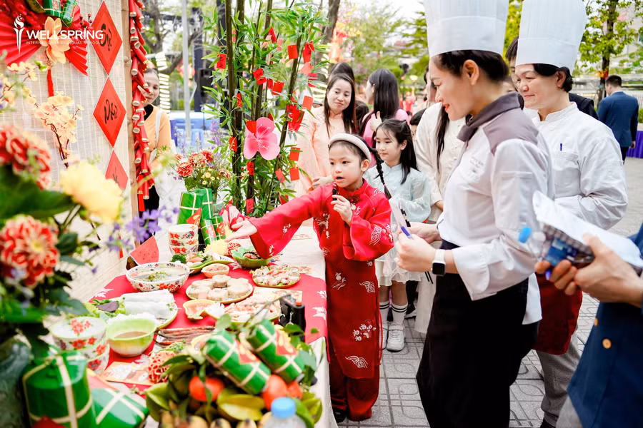 Wellspring Hanoi lan tỏa tinh hoa văn hóa Việt Nam qua lễ hội mùa xuân