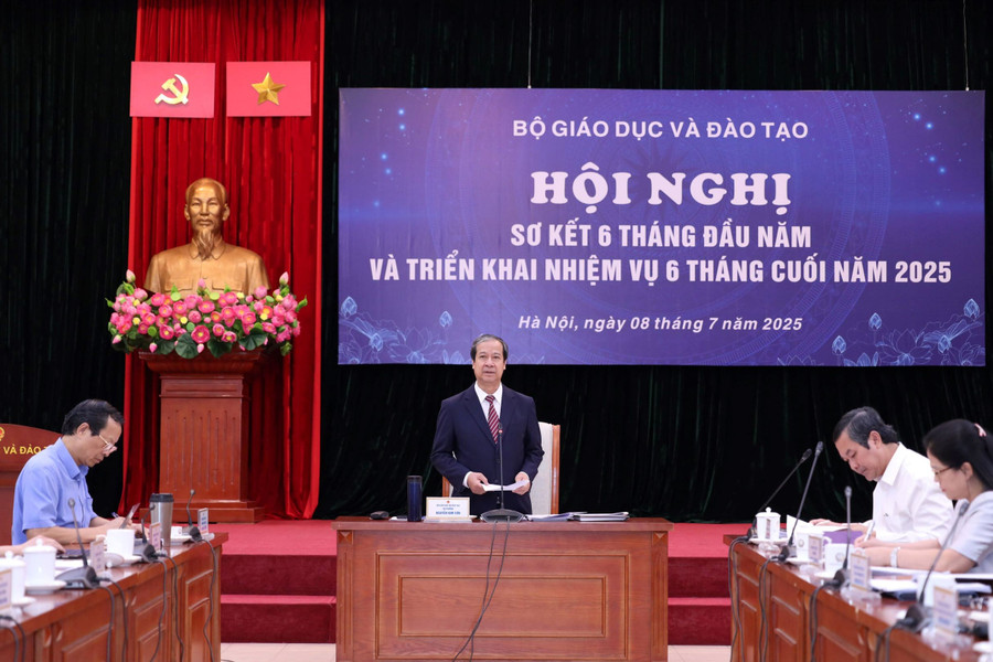 Bộ trưởng Nguyễn Kim Sơn phát biểu kết luận hội nghị. bt.jpg