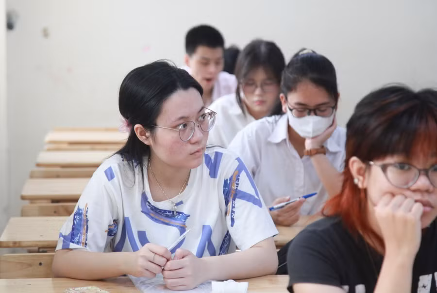 Bộ GD&ĐT lưu ý thí sinh khi đăng ký dự thi tốt nghiệp THPT năm 2025