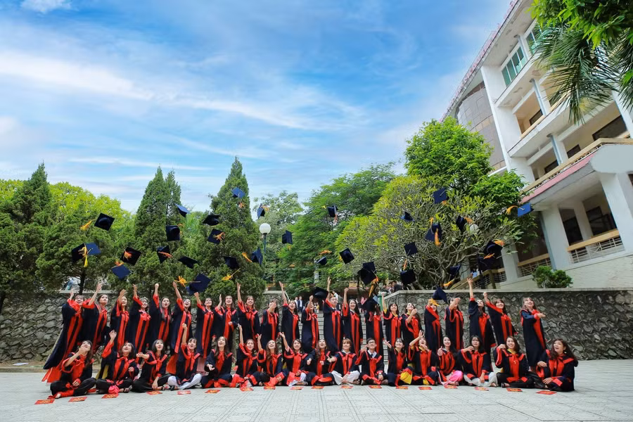 Giai đoạn 2015-2024, Trường ĐH Sư phạm Hà Nội 2 đã đào tạo hơn 20 nghìn cử nhân.