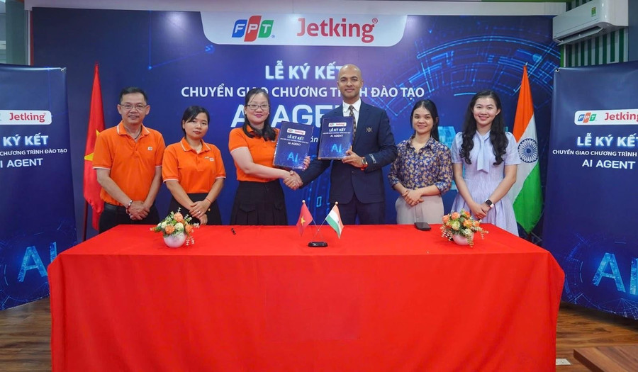 Tập đoàn FPT ký kết hợp tác chiến lược với Học viện Jetking (Ấn Độ) nhằm chuyển giao chương trình đào tạo AI Agent. 