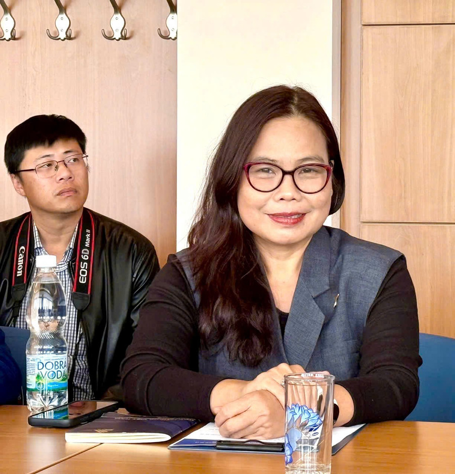 Tiến sĩ Nguyễn Thị Hải Hằng, Giám đốc Học viện Hàng không Việt Nam tại buổi toạ đàm. c-hang.jpg