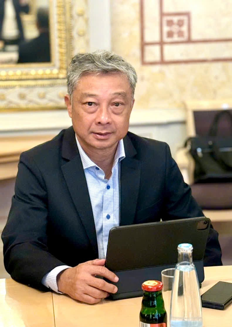 Hiệu trưởng Trường Đại học Sư phạm Thể dục thể thao Thành phố Hồ Chí Minh Châu Vĩnh Huy. ong-huy.jpg
