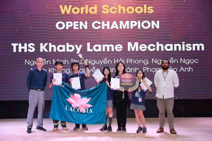 Đội phản đối - THS Khaby Lame Mechanism giành quán quân vòng chung kết WS bảng Mở rộng/WS open break.