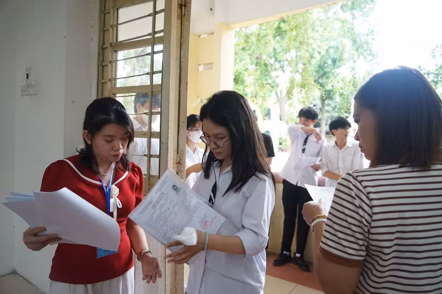Thí sinh thi tốt nghiệp THPT năm 2024. Ảnh: Xuân Phú.