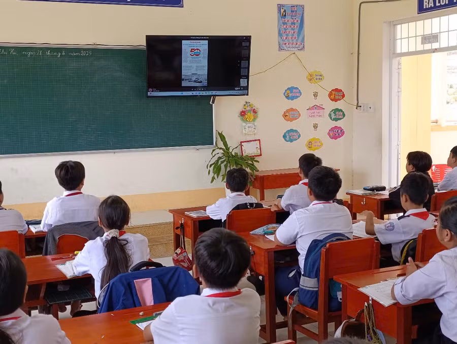 Giờ học tại Trường Tiểu học Tân Kiều 3 (Đốc Binh Kiều, Đồng Tháp).