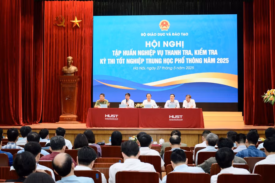 Hội nghị tập huấn nghiệp vụ thanh tra, kiểm tra Kỳ thi tốt nghiệp THPT năm 2025 dành cho các Sở GD&ĐT, các cơ sở giáo dục đại học từ TP.Huế trở ra.