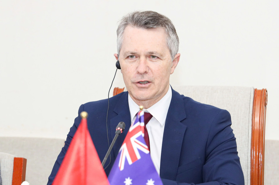 제이슨 클레어 장관. 6.jpg