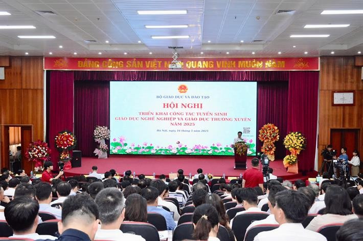 Hội nghị triển khai công tác tuyển sinh Giáo dục nghề nghiệp và Giáo dục thường xuyên năm 2025. gdnn.jpg